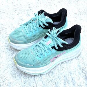 Hoka One One Bondi 9 Women’s Athletic Shoes (No Insoles) Sz 7